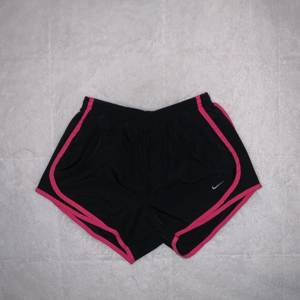 black and pink nike shorts